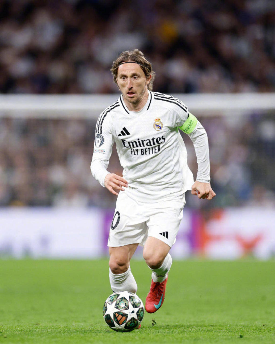 复盘米兰0-1被淘汰：射手隐身后场失准，没有魔笛红黑军团不会踢